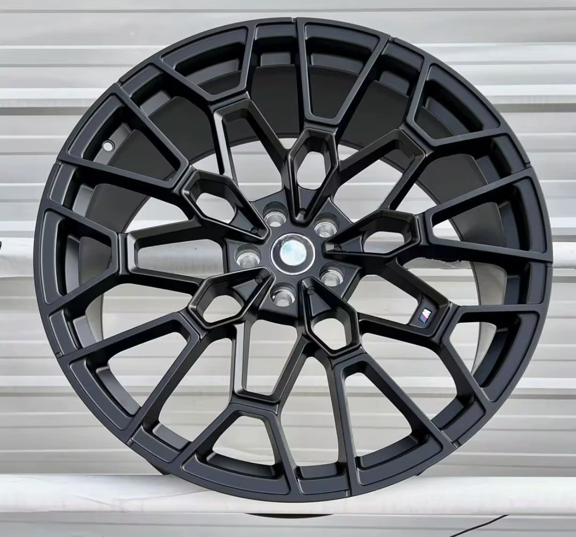 JUEGO DE 4 LLANTAS 19” ESTILO M3 g20