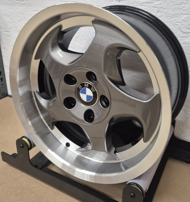 JUEGO DE 4 LLANTAS 17” ESTILO THROWING STARS BMW