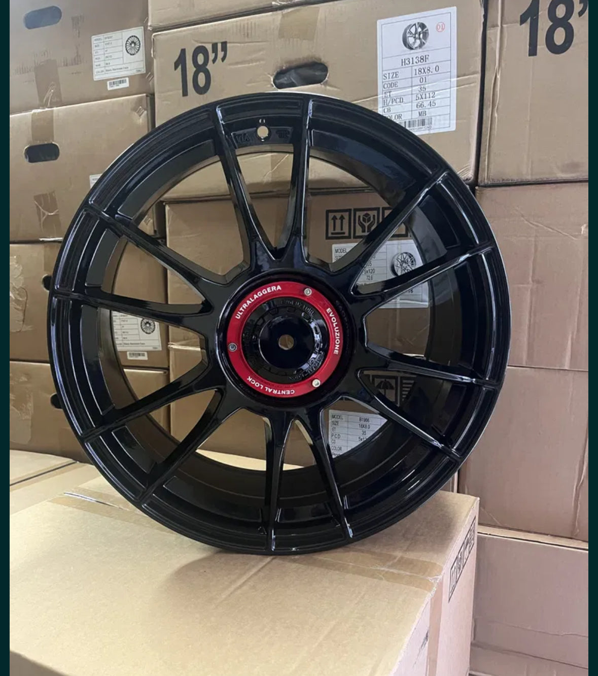 JUEGO DE 4 LLANTAS 18” ESTILO ULTRA