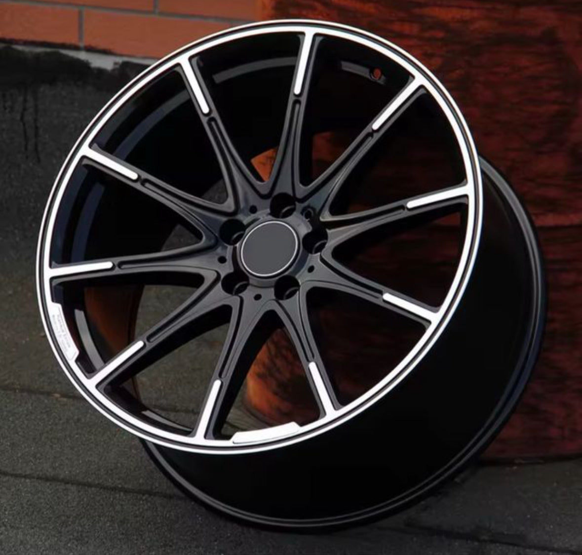 JUEGO DE 4 LLANTAS 19” ESTILO BRABUS MERCEDES
