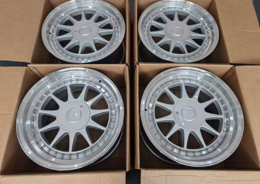 JUEGO DE 4 LLANTAS 17” ESTILO CARLSSON