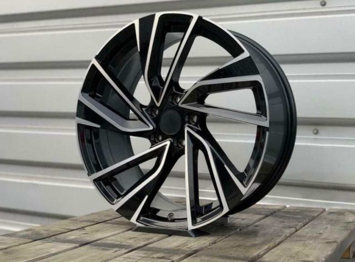 JUEGO DE 4 LLANTAS 19” ESTILO GTI VIII