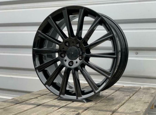 JUEGO DE 4 LLANTAS 20” ESTILO AMG NEGRO