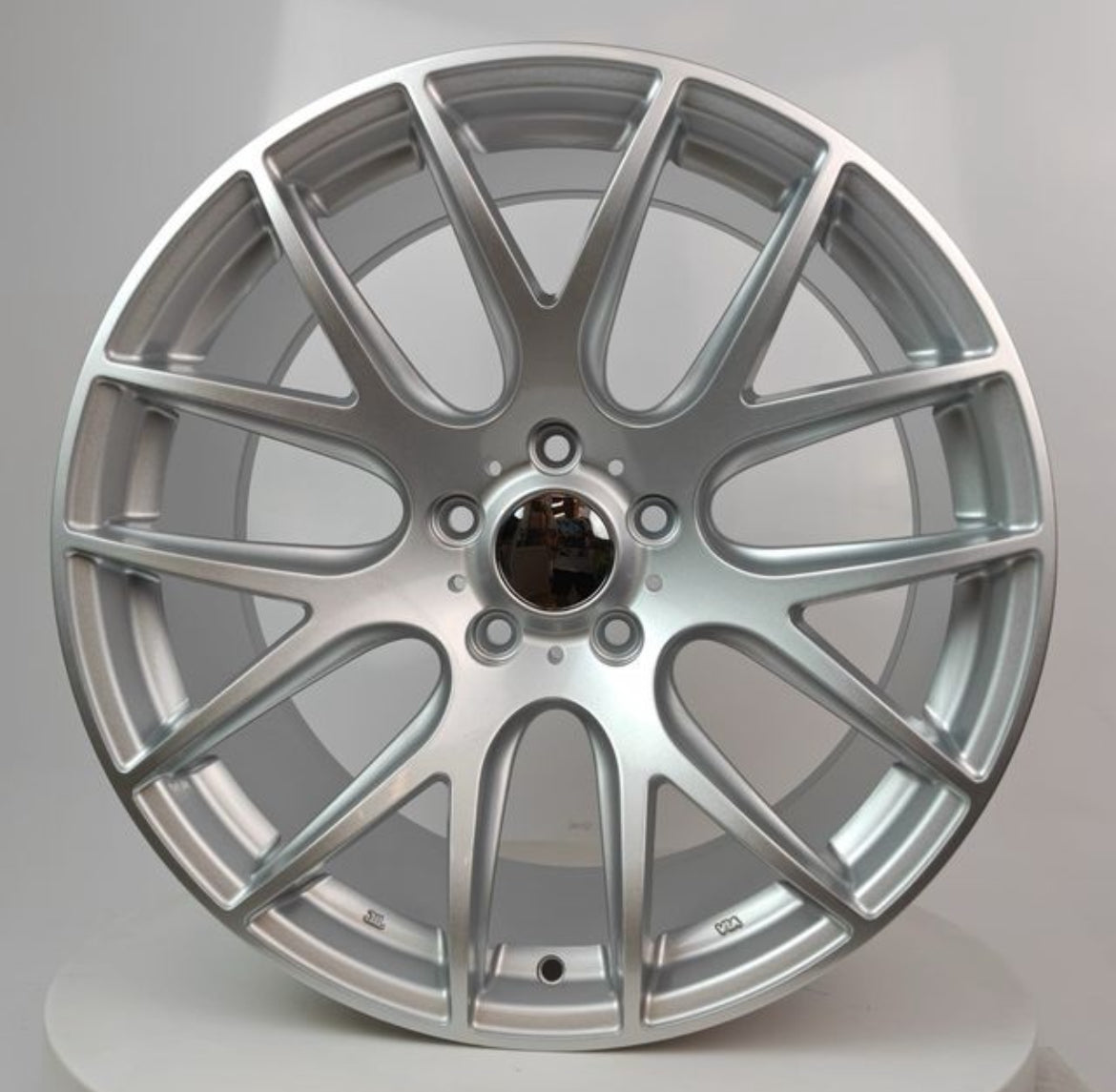 JUEGO DE 4 LLANTAS 19” PARA BMW ESTILO OEM